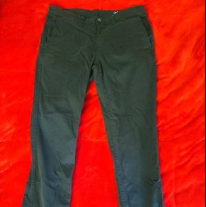 George Slim Straight Khakis Chinos W34 L30